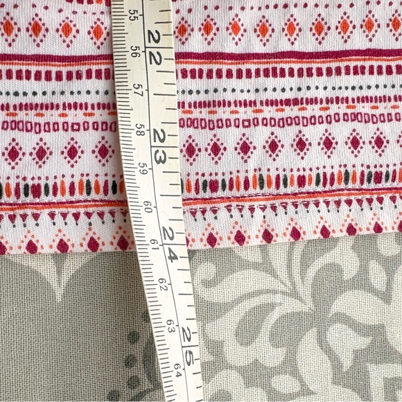 J. Jill White and Pink Patterned Sleeveless Blouse - Picture 7 of 8